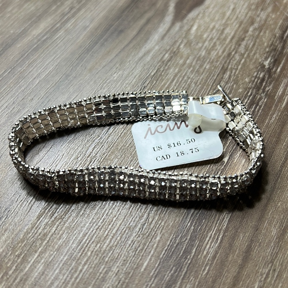 Sparkly bracelet